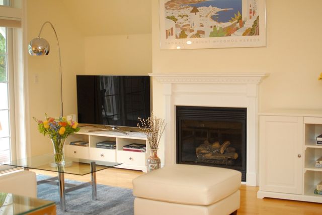 95 Conant St 413, Concord, MA 01742