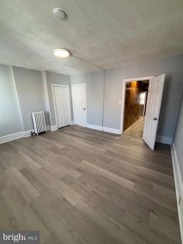 318 E MARSHALL ST, Norristown, PA 19401