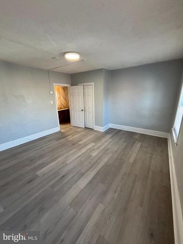 318 E MARSHALL ST, Norristown, PA 19401