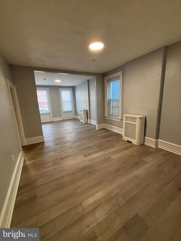 318 E MARSHALL ST, Norristown, PA 19401