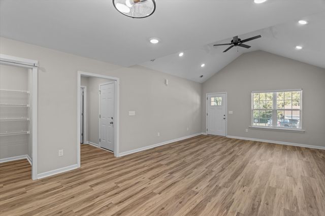 629 Clary Street, Thomson, GA 30824