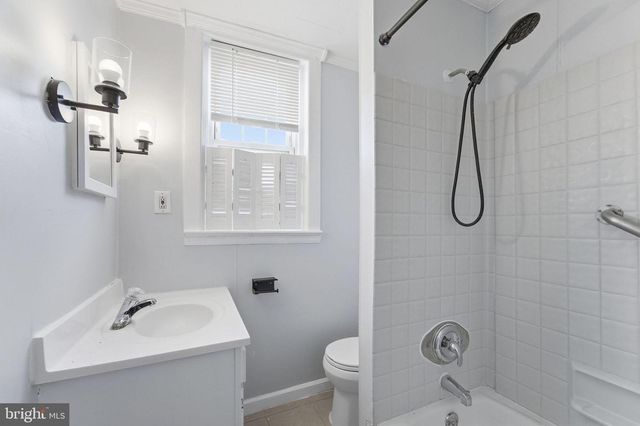 601 HUNTER ST, Gloucester City, NJ 08030