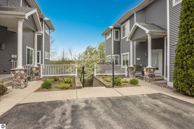 1420 Forest Park Drive # 13, Traverse City, MI 49686