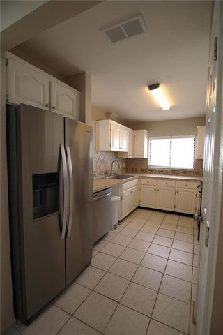 390 S WOODLANDS DRIVE, Oldsmar, FL 34677