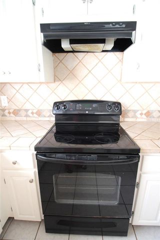 390 S WOODLANDS DRIVE, Oldsmar, FL 34677