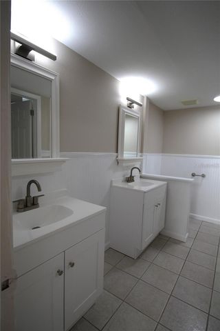 390 S WOODLANDS DRIVE, Oldsmar, FL 34677