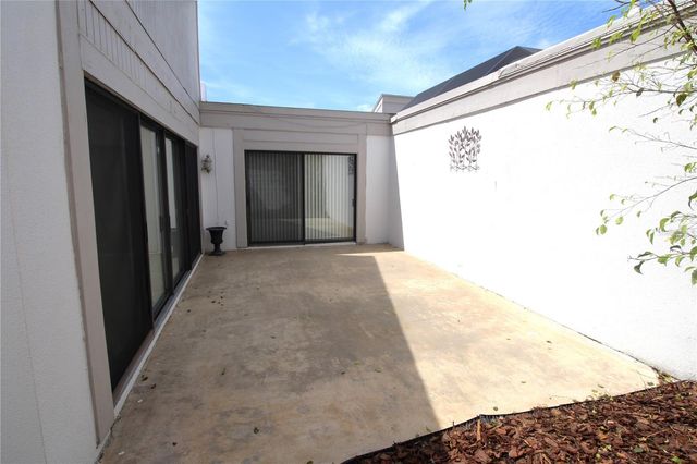 390 S WOODLANDS DRIVE, Oldsmar, FL 34677