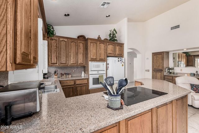 24622 S STONEY PATH Drive, Sun Lakes, AZ 85248