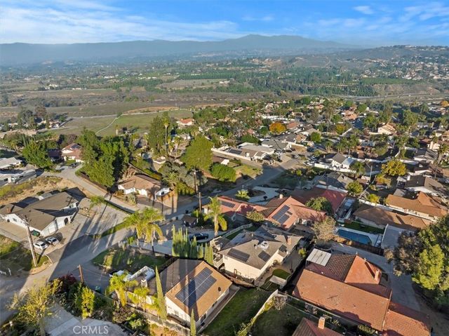 14119 El Mesa, Riverside, CA 92503