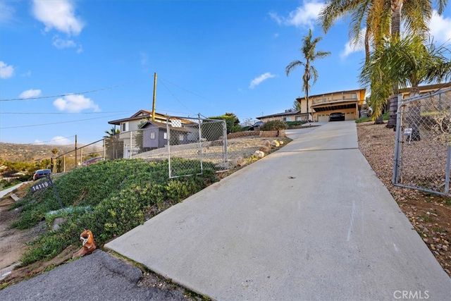 14119 El Mesa, Riverside, CA 92503