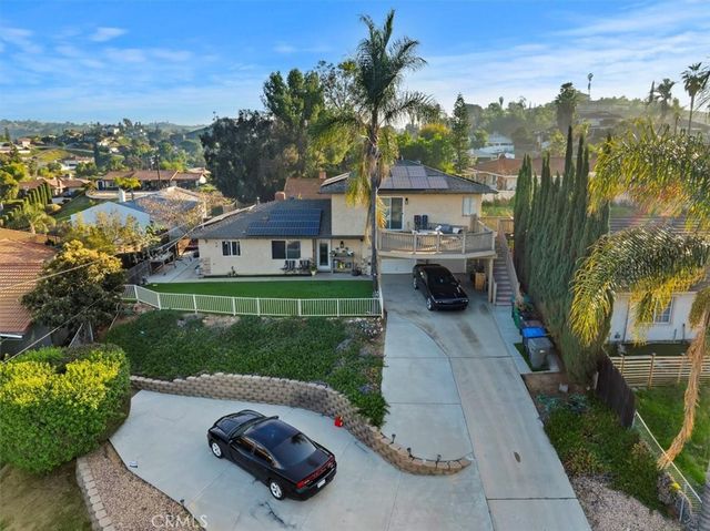 14119 El Mesa, Riverside, CA 92503