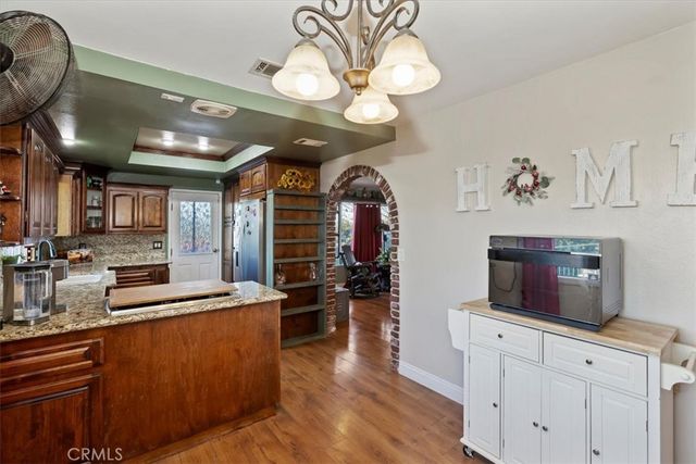 14119 El Mesa, Riverside, CA 92503