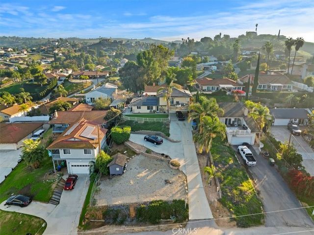 14119 El Mesa, Riverside, CA 92503