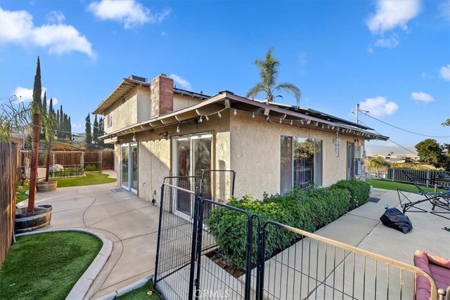 14119 El Mesa, Riverside, CA 92503