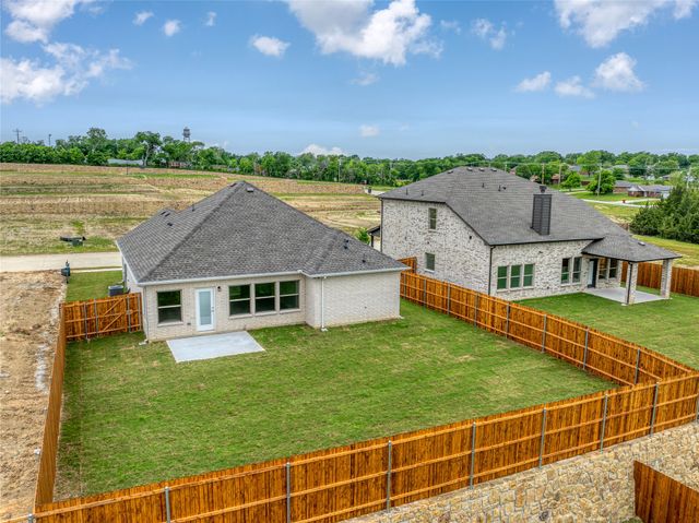 205 Woodhollow Drive, Blue Ridge, TX 75424