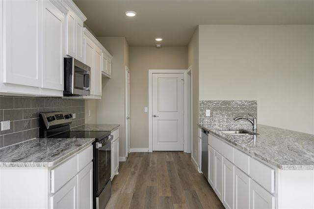 205 Woodhollow Drive, Blue Ridge, TX 75424