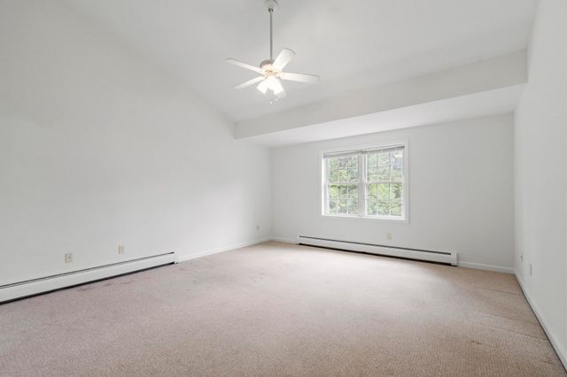 123 Laitinen Dr, Gardner, MA 01440