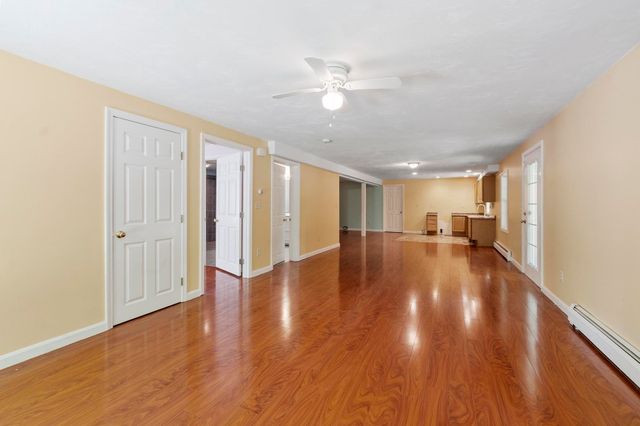 123 Laitinen Dr, Gardner, MA 01440