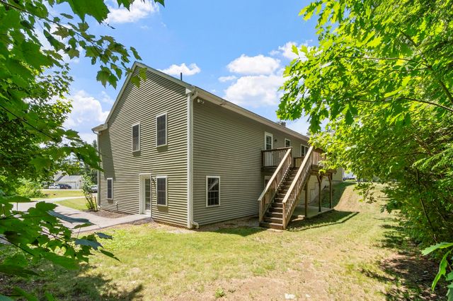 123 Laitinen Dr, Gardner, MA 01440