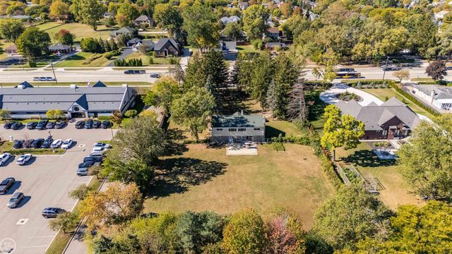 41466 Dequindre Road, Sterling Heights, MI 48314