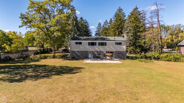 41466 Dequindre Road, Sterling Heights, MI 48314