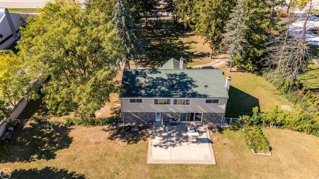 41466 Dequindre Road, Sterling Heights, MI 48314