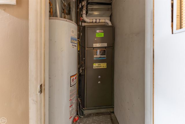 41466 Dequindre Road, Sterling Heights, MI 48314