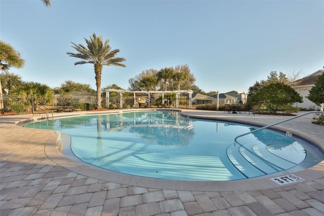 12349 COUNTRY WHITE CIRCLE, Tampa, FL 33635