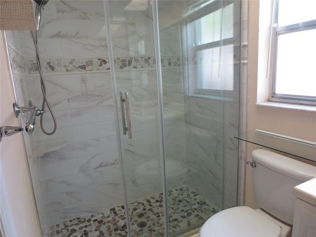 3235 E DORCHESTER DRIVE, Palm Harbor, FL 34684