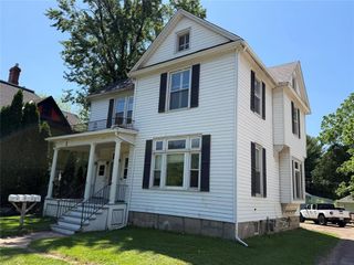 317 Summit Avenue #1-4, Eau Claire, WI 54701