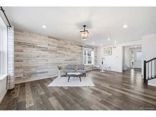 39358 Hart Cir, Elizabeth, CO 80107