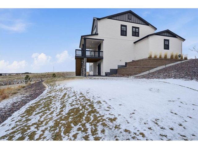 39358 Hart Cir, Elizabeth, CO 80107