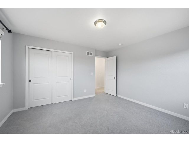 39358 Hart Cir, Elizabeth, CO 80107