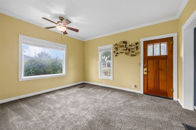 470 N Dubuque Street, North Liberty, IA 52317