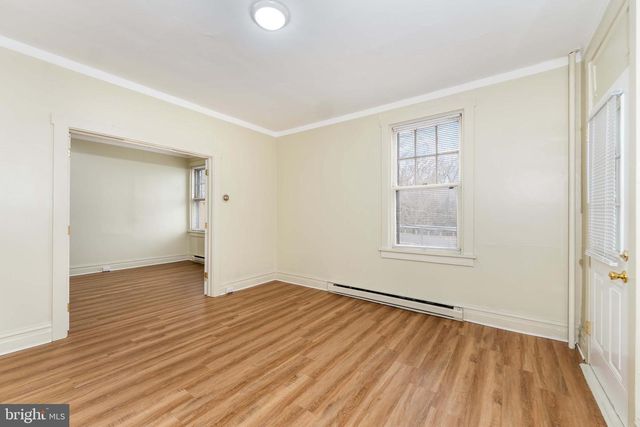 109 ROYAL TER, Harrisburg, PA 17103