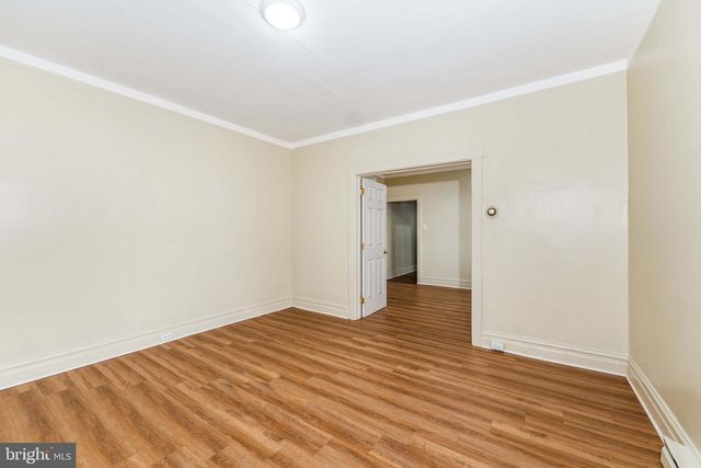 109 ROYAL TER, Harrisburg, PA 17103