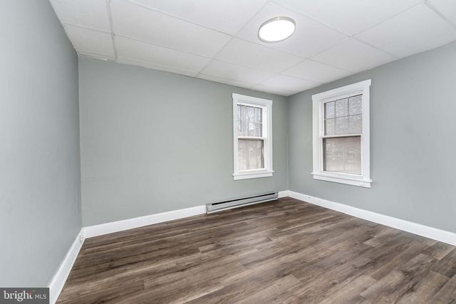 109 ROYAL TER, Harrisburg, PA 17103