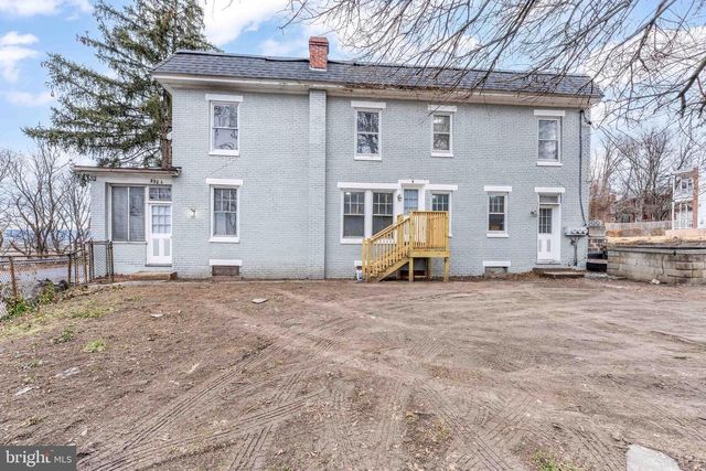 109 ROYAL TER, Harrisburg, PA 17103