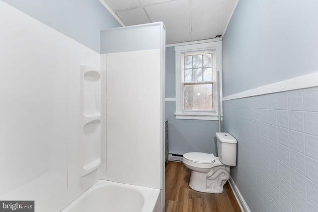 109 ROYAL TER, Harrisburg, PA 17103