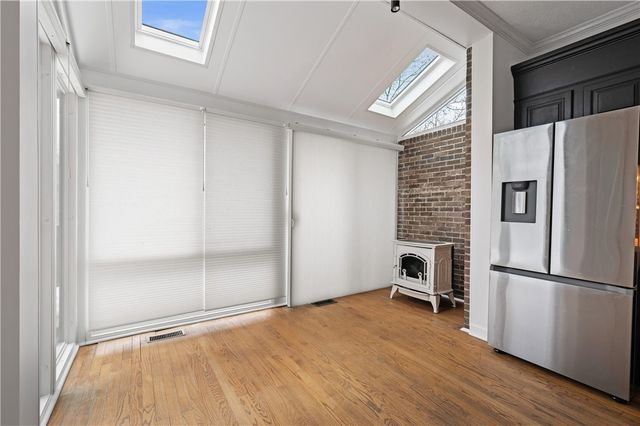 10098 Mansion Dr, Mccandless, PA 15044