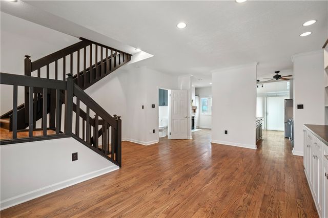 10098 Mansion Dr, Mccandless, PA 15044