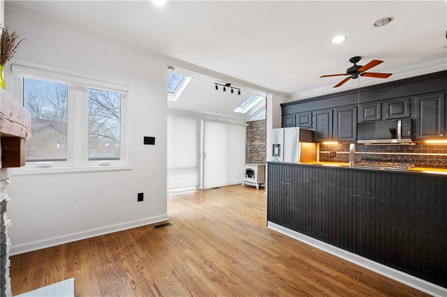 10098 Mansion Dr, Mccandless, PA 15044