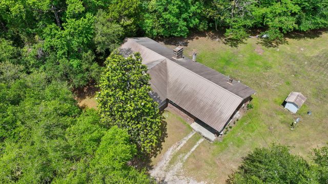 1147 Walter Road, Bonneau, SC 29431