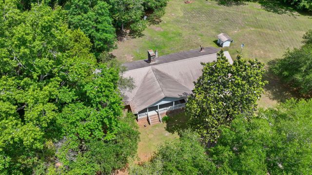 1147 Walter Road, Bonneau, SC 29431
