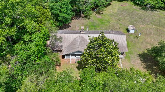 1147 Walter Road, Bonneau, SC 29431