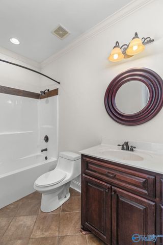 109 Fox Loop, Muscle Shoals, AL 35661