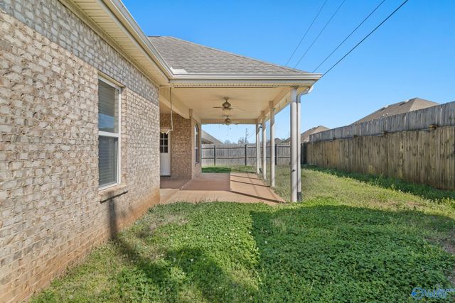 109 Fox Loop, Muscle Shoals, AL 35661