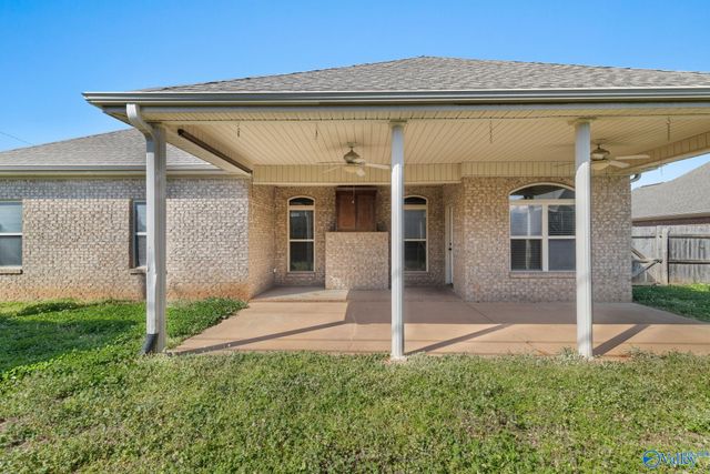 109 Fox Loop, Muscle Shoals, AL 35661