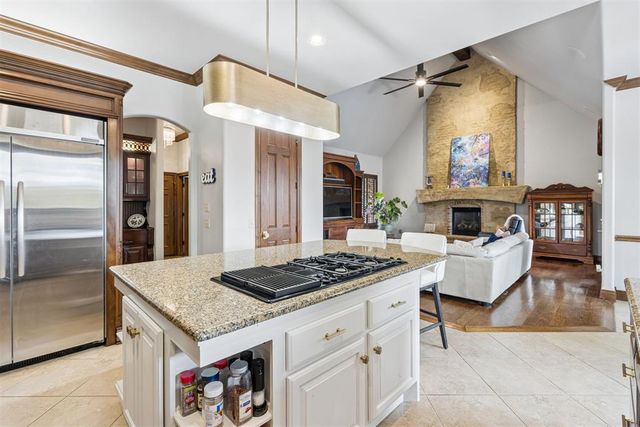 409 Oak Summit Road, Edmond, OK 73025