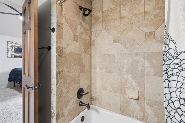 409 Oak Summit Road, Edmond, OK 73025